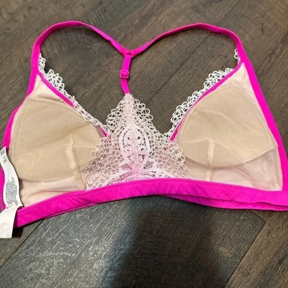 Victoria secret on bra front closure bra S - Picture 3 of 4